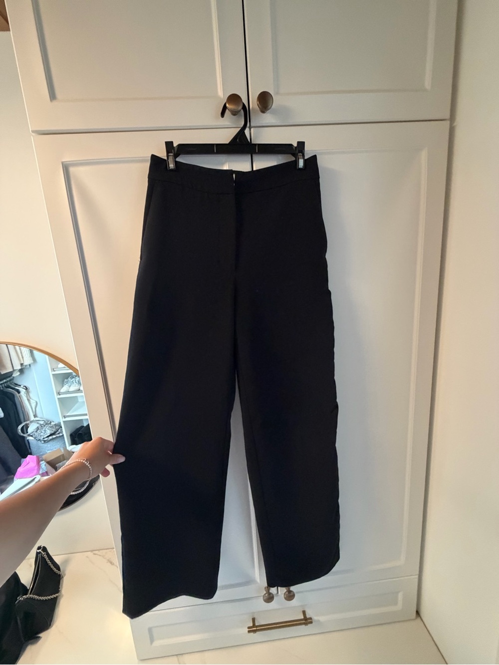 Aritzia Wilfred Black Alanya Pants
